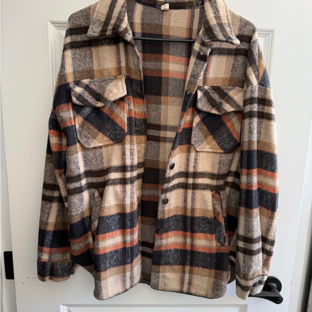 Plaid wool button down - Picture 2 of 2